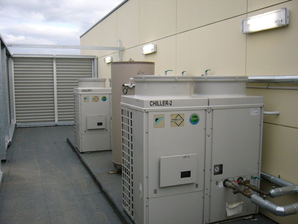 Packaged chiller plant